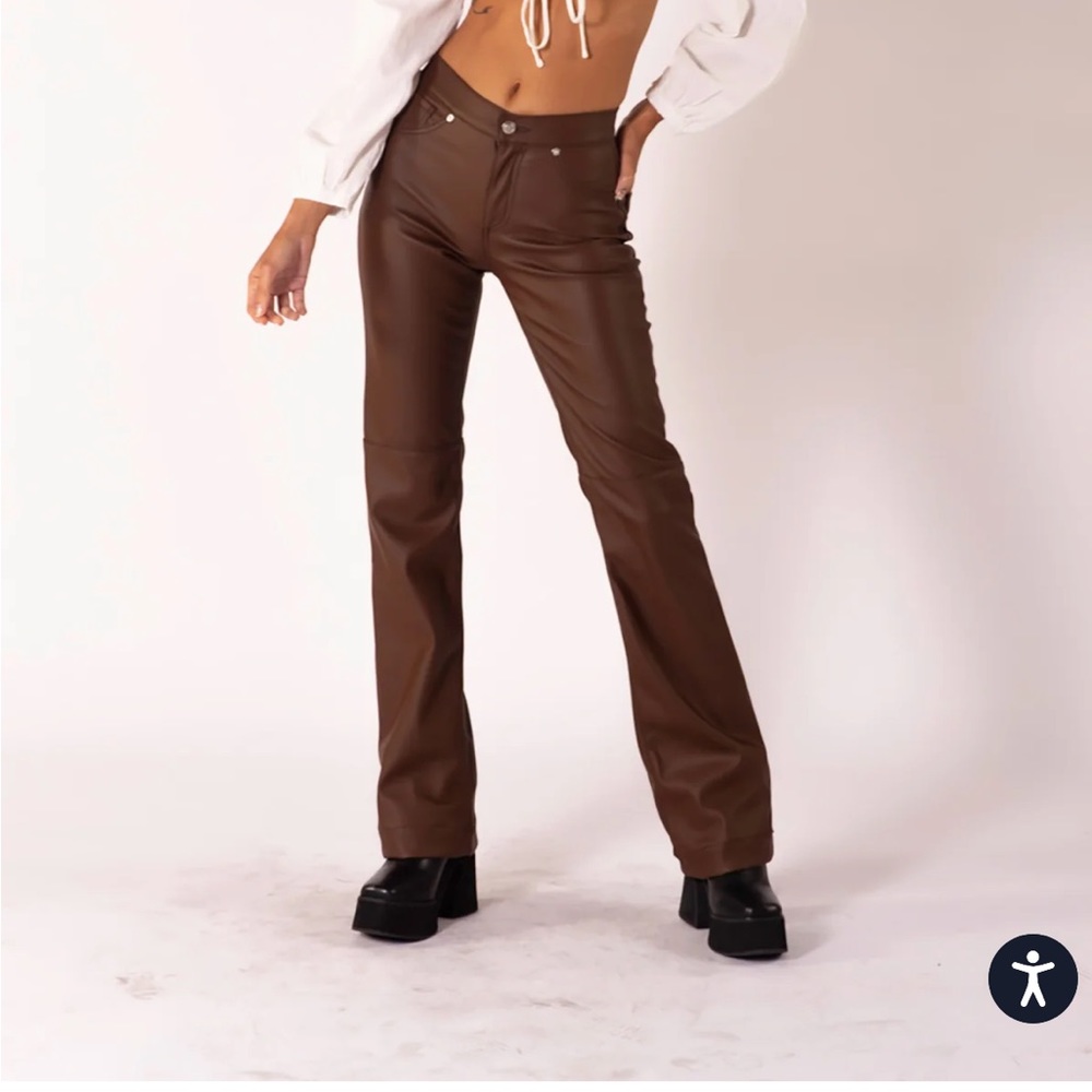 REVICE 909 / HIGH STREET FAUX LEATHER JEANS
